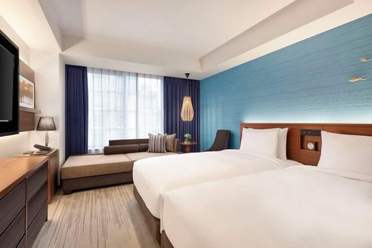 In-room safe, desk, blackout drapes, soundproofing