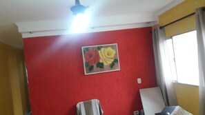 Interior - I rent a two-bedroom apartment for weekends and holidays. (Cidade Balneária Nova Peruíbe)