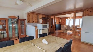 Cottage, 3 Bedrooms, Beach View, Beachside | Private kitchen - Beach front Blue Lagoon cottage (Fort Erie)