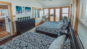 Cottage, 3 Bedrooms, Beach View, Beachside | WiFi (free), bed sheets - Beach front Blue Lagoon cottage (Fort Erie)