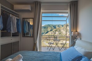 1 makuuhuone, tallelokero huoneessa, silitysrauta/-lauta, Wi-Fi