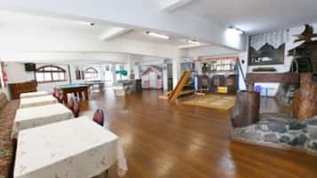 Phòng trò chơi giải trí