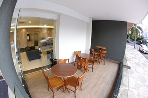 Bar (en la propiedad)