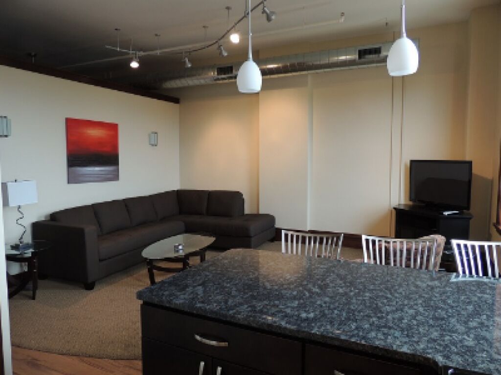 luxury suite, private bathroom, city view (the ontario)