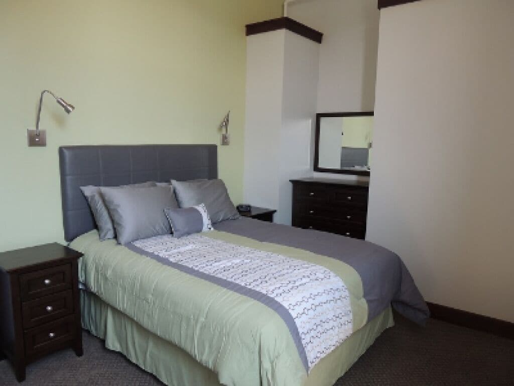 luxury suite, private bathroom (the superior)