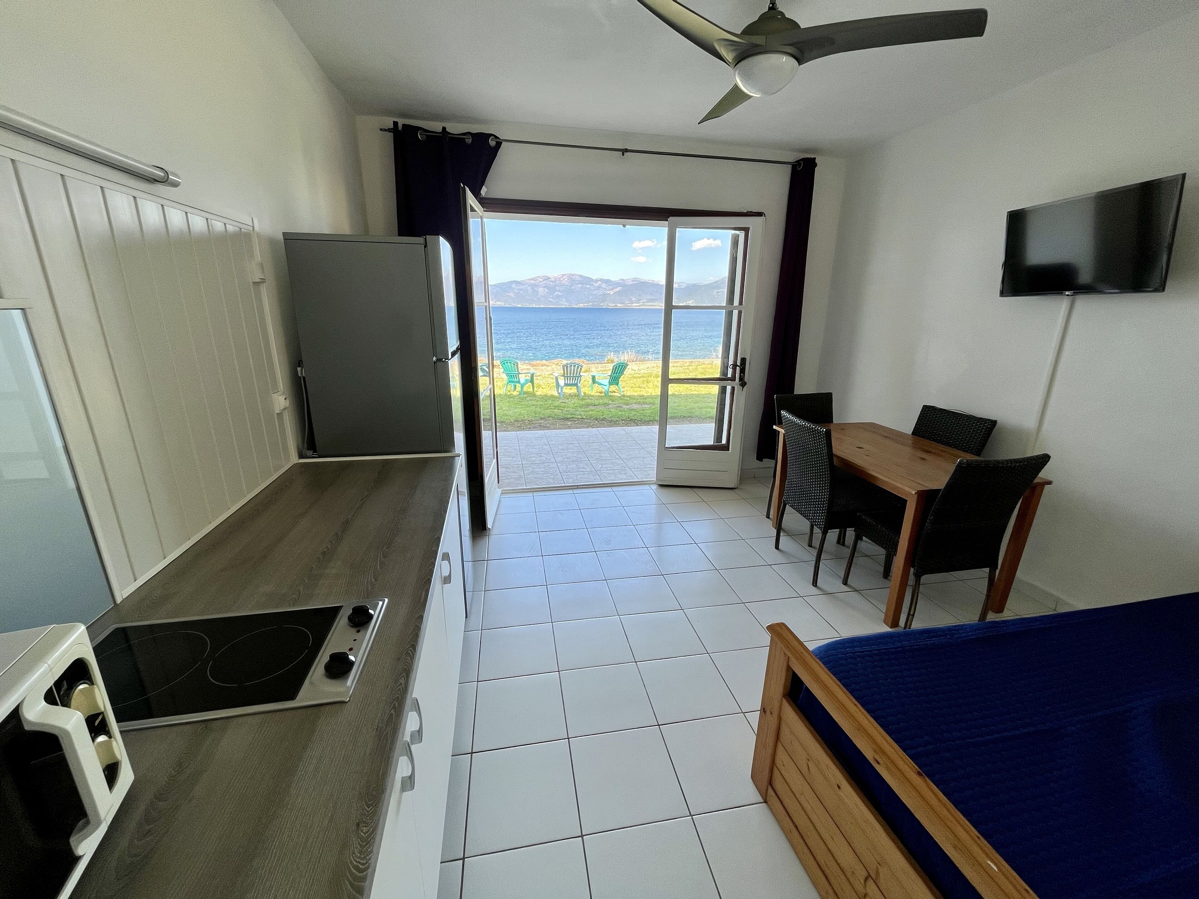 Appartement à La   Mer Pour 4 - Calcatoggio