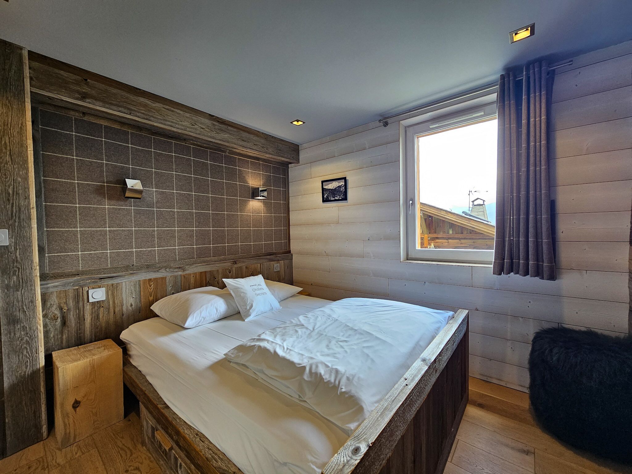 3 chambres, fer et planche à repasser, lit parapluie, Wi-Fi gratuit