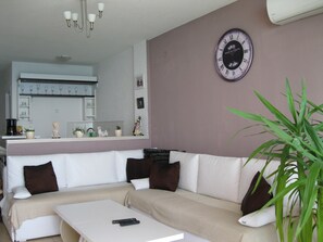 Living area - Villa Eros Apartments (Struga)