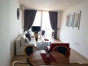 Flat-screen TV - Villa Eros Apartments (Struga)