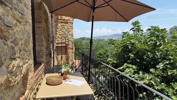 Alloggio su due livelli, 1 camera da letto, vista collina (La Galleria, incl. 60€ Cleaning Fee) | Balcone