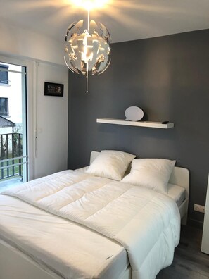 1 bedroom, WiFi, bed sheets