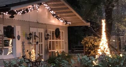 LUXUS CHALET für max 5 Pers. Mitten im Limburger Wald