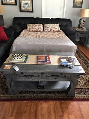 2 habitaciones, tabla de planchar con plancha y wifi gratis 