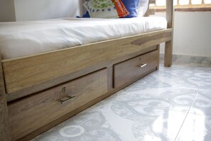 Habitació quàdruple | Roba de llit