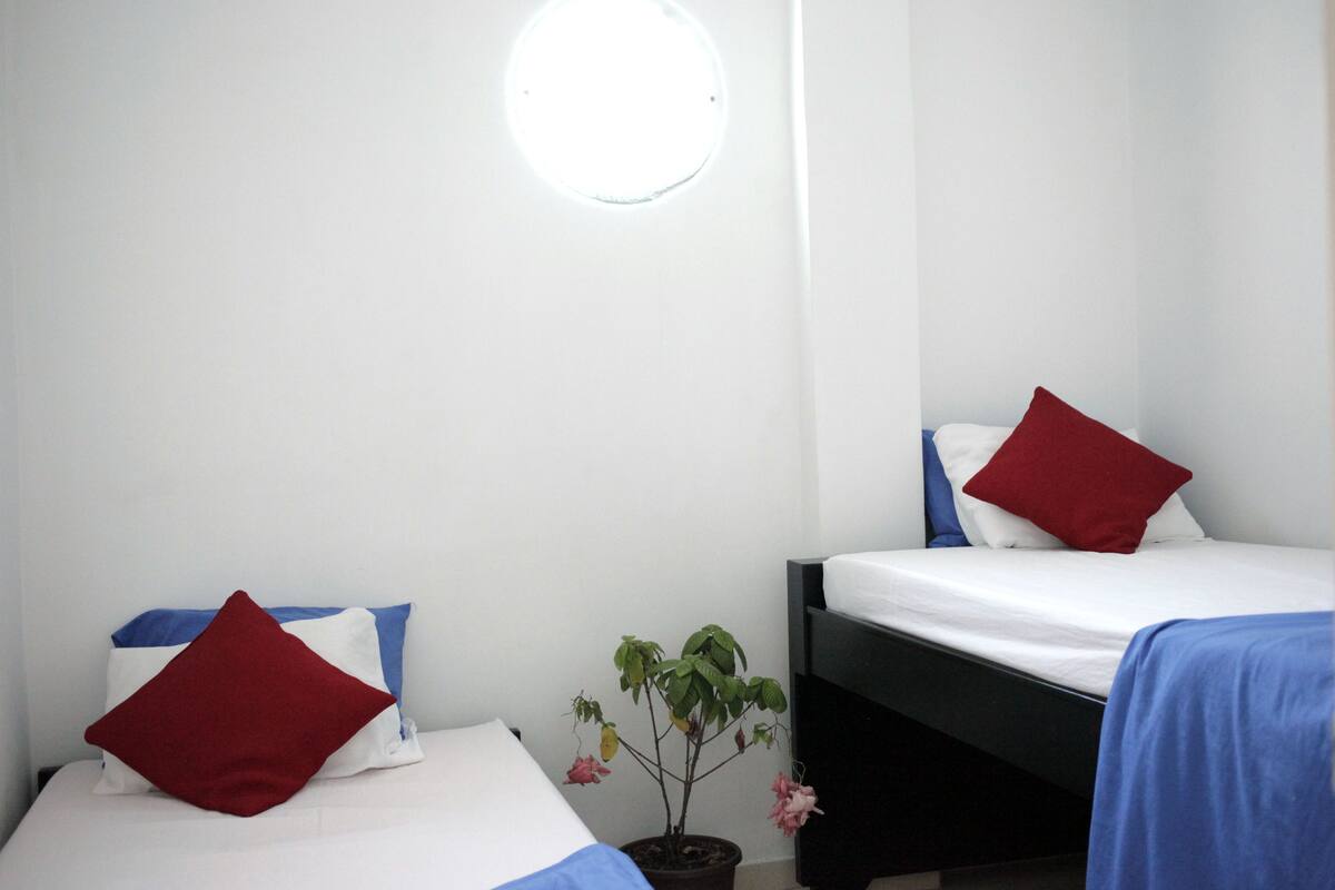 Chambre avec lits jumeaux, 2 lits jumeaux | Literie fournie