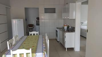 Fridge, microwave, oven, cookware/dishes/utensils