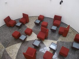 Sala de estar en el lobby