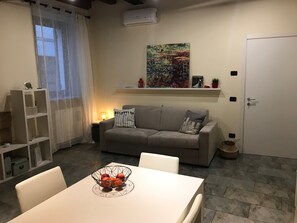 Smart-TV, Bücher