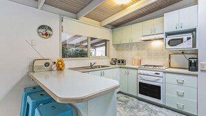 Maison Familiale, 3 chambres | Cuisine privée