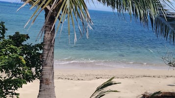 Een privéstrand, duiken, snorkelen, een strandbar