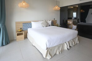 Literie de qualité supérieure, coffres-forts dans les chambres, bureau