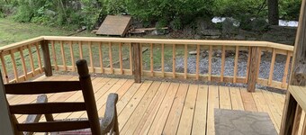 CREEKSIDE CABINS  - CHIPMUNK