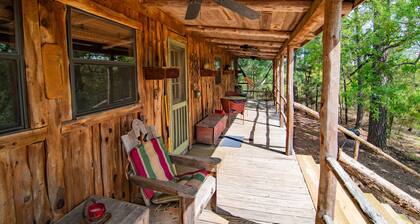 Yksinäisyys kadonneissa mäntyissä