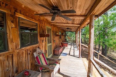 Seclusion in the Lost Pines hosted by Jan