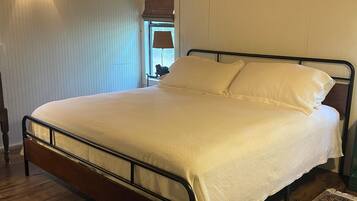 2 bedrooms, bed sheets