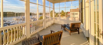 Harborside 5 with Southern Living Life Style