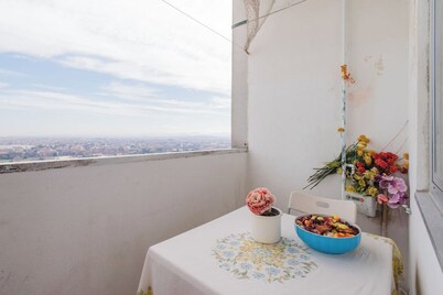 Panoramic Apartment on the Skyscraper with balcony