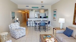 Smart TV - Gulf Views-Short Walk 2 Beach-Resort Amenities (Miramar Beach)
