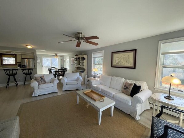 TV, DVD player - Close to Beaches, Restaurants and Shopping (Cape May)