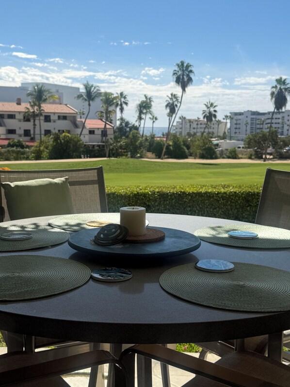 Outdoor dining