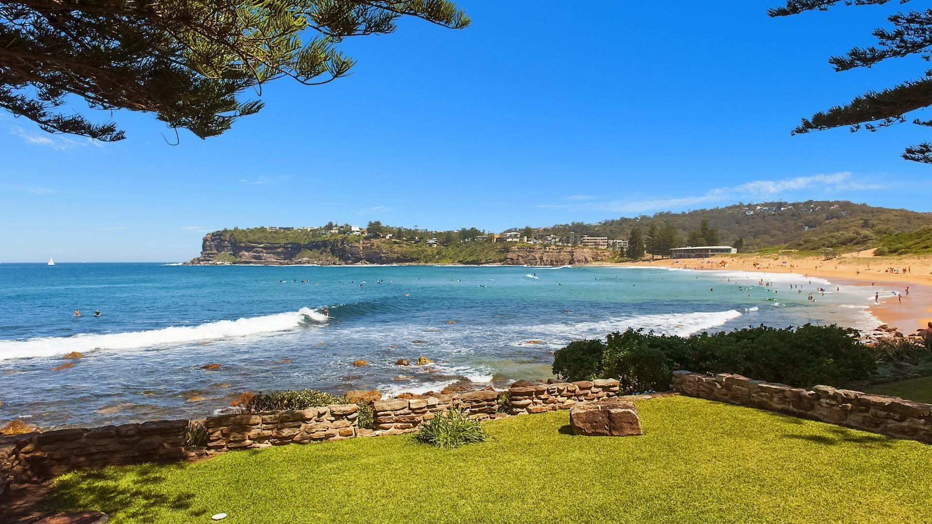 SURFBREAK by Palm Beach Holiday Rentals