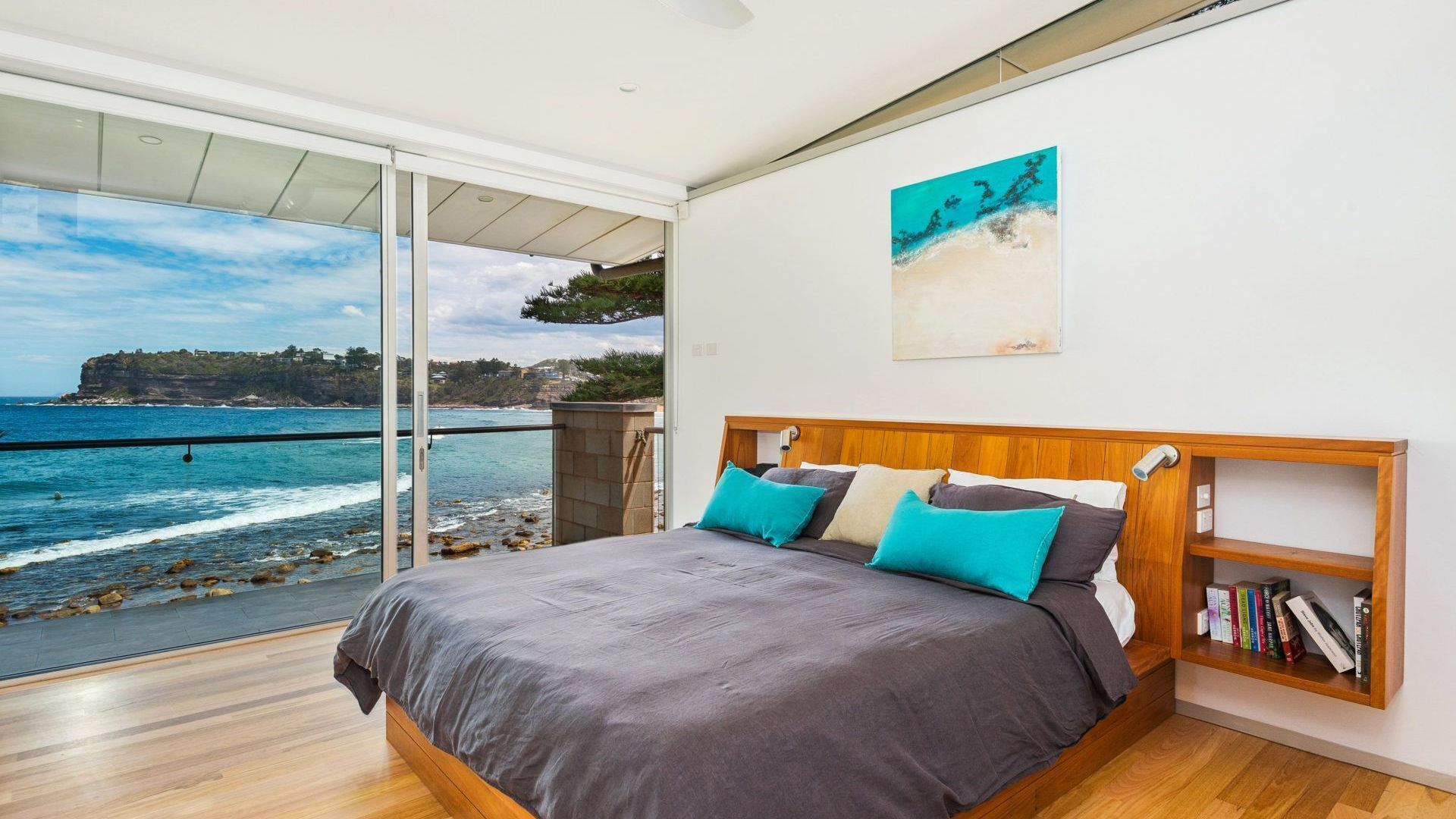 SURFBREAK by Palm Beach Holiday Rentals — image 17