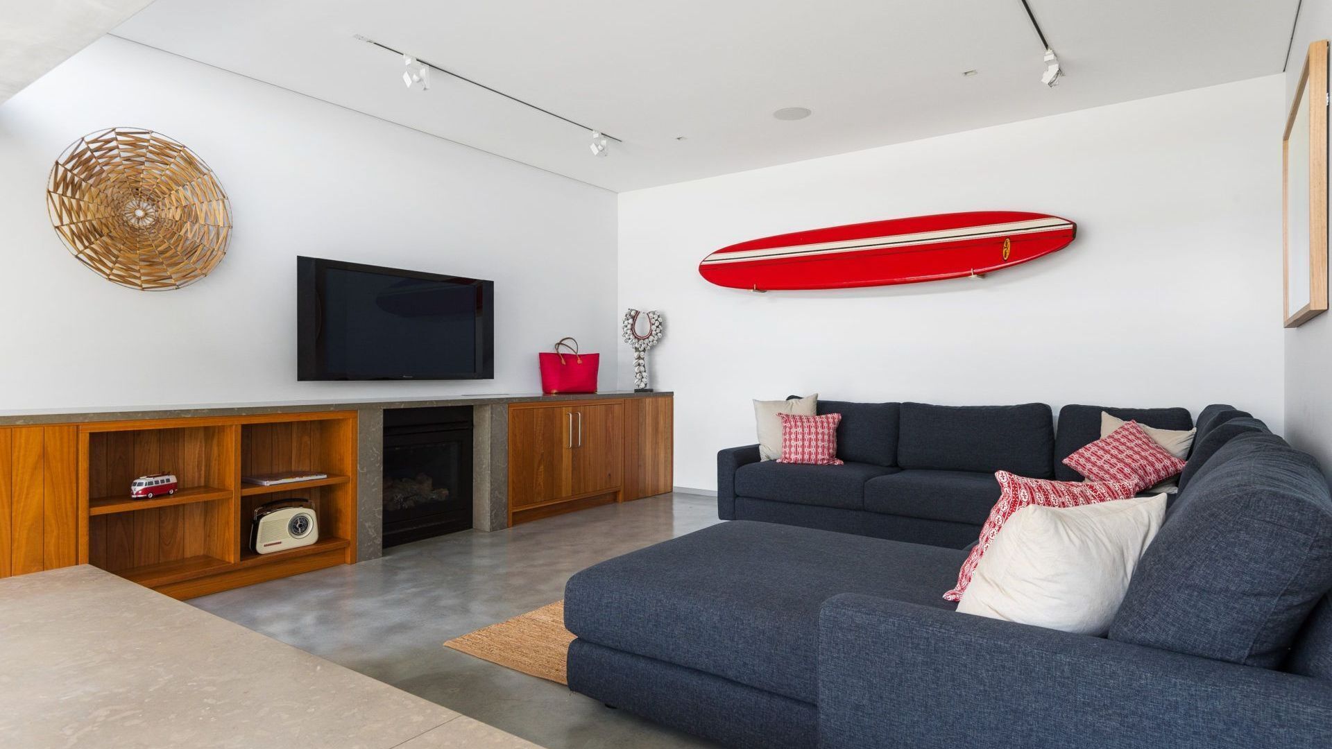 SURFBREAK by Palm Beach Holiday Rentals — image 13