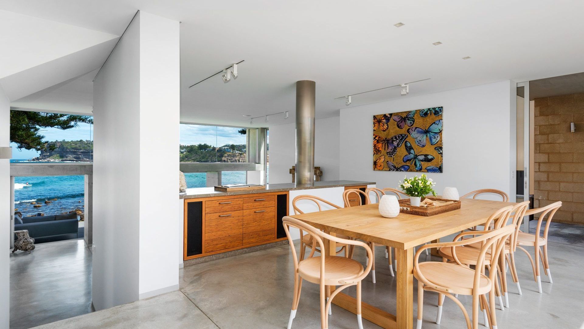 SURFBREAK by Palm Beach Holiday Rentals — image 9