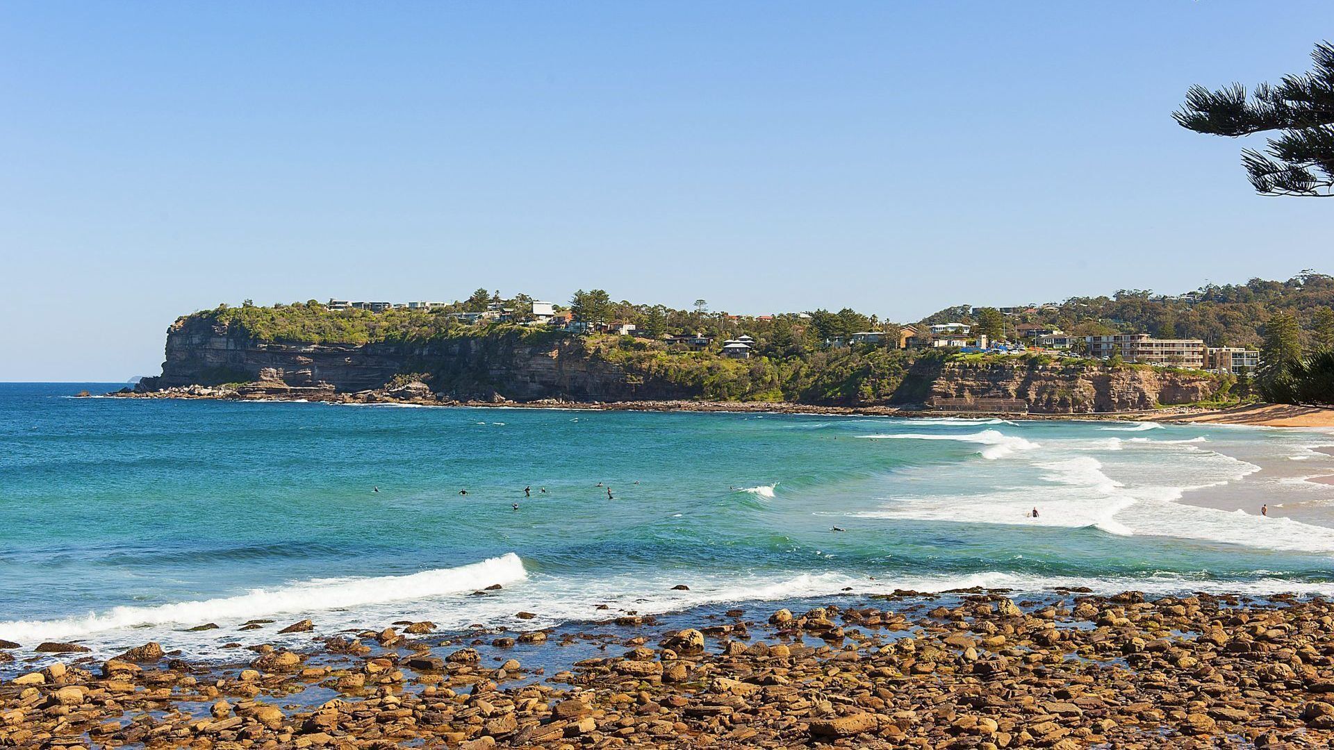 SURFBREAK by Palm Beach Holiday Rentals — image 24