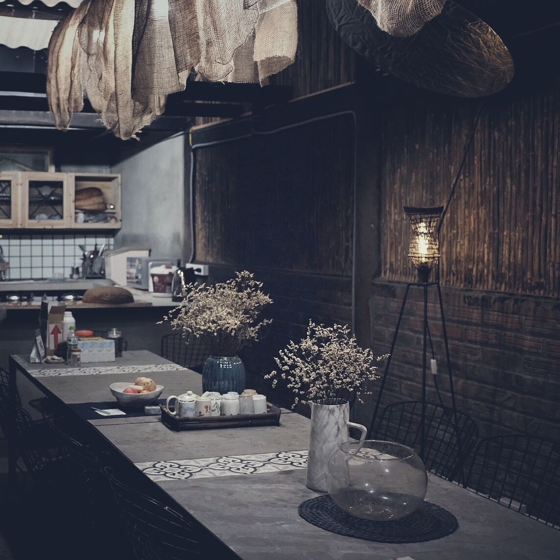 Espresso maker, electric kettle