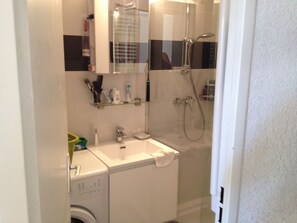 Hair dryer - VILLA CAP D'AGDE comfortable 7 people near the sea and naturist village  (cap d'agde)