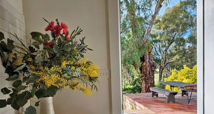 The Mia Mia Newstead - Pet Friendly Country Retreat close to town