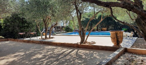 SONDERANGEBOT Schöne klimatisierte Villa Schwimmbad Dreieck Arles Nimes Avignon