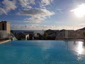 Utomhuspool