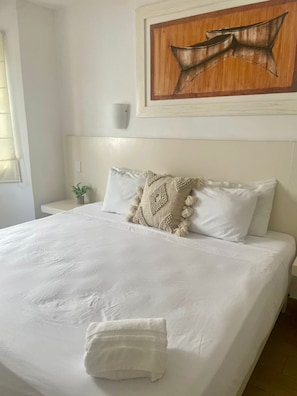 1 bedroom, free WiFi, bed sheets
