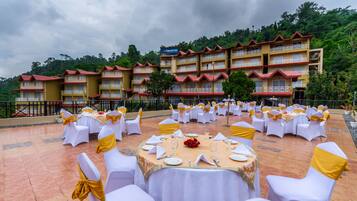 บริเวณประตูทางเข้า