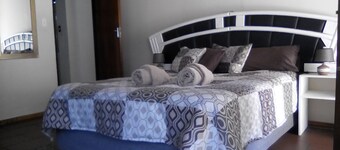 威比 1233 號飯店