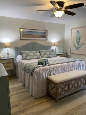 3 camere, una scrivania, ferro/asse da stiro, culla da viaggio