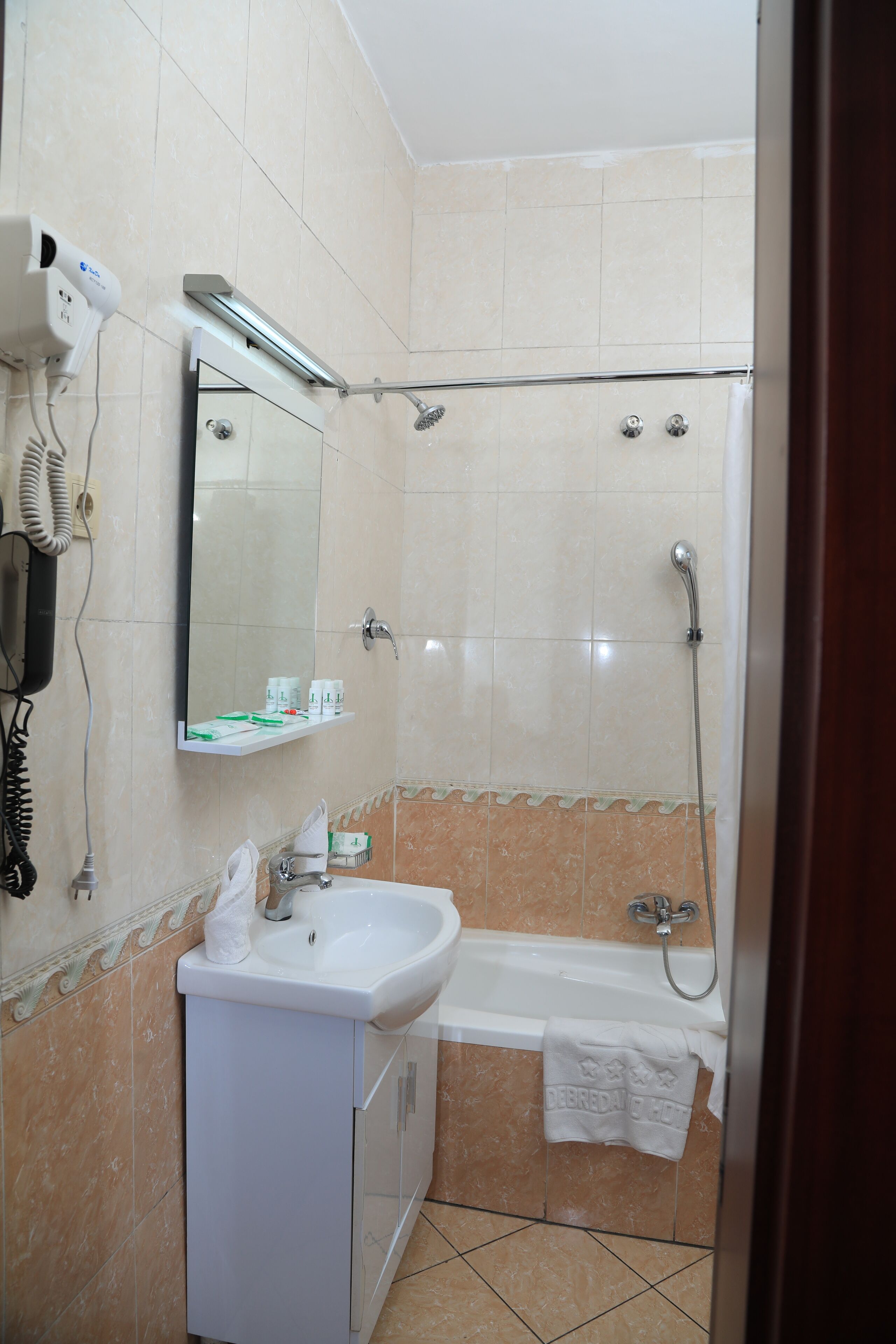 Foto - Debredamo Hotel