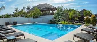 Liquid Dive Resort